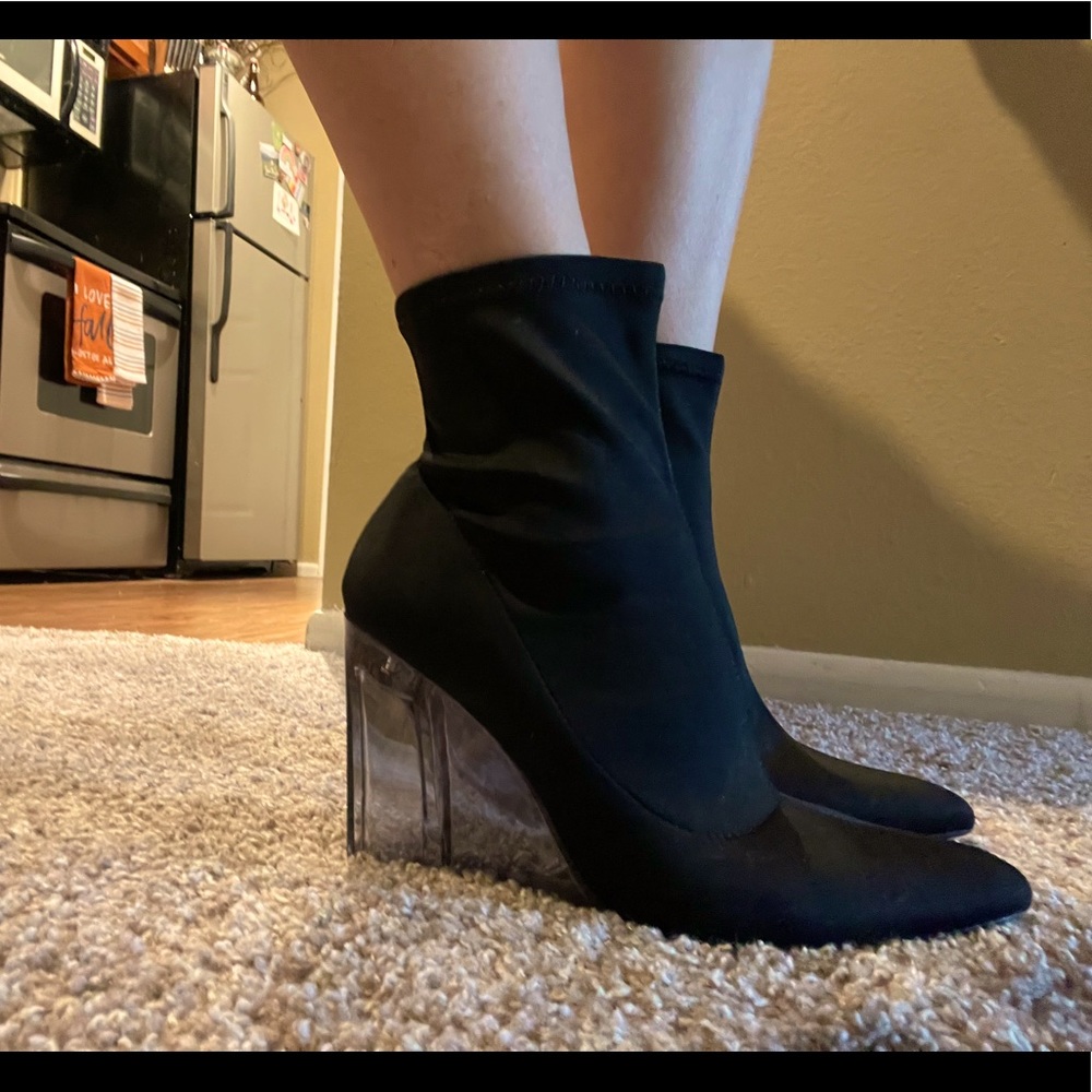 Cape Robin Clear Healed Booties